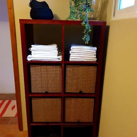 Vakantieboerderij Restored 2 Bedroom Farmhouse - Aircon Wifi Plunge Pool
